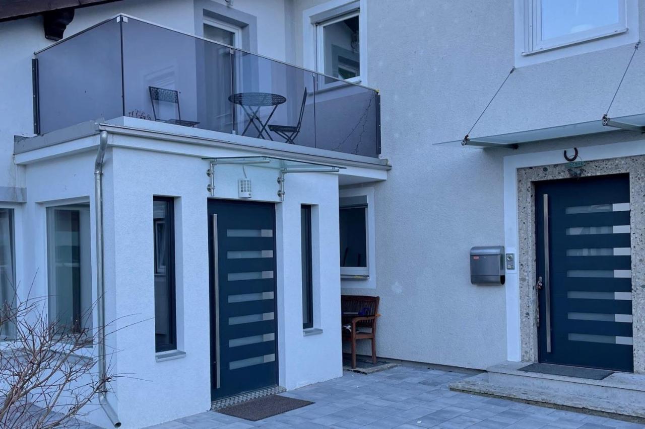 פידינג Ferienwohnung Bullaku מראה חיצוני תמונה